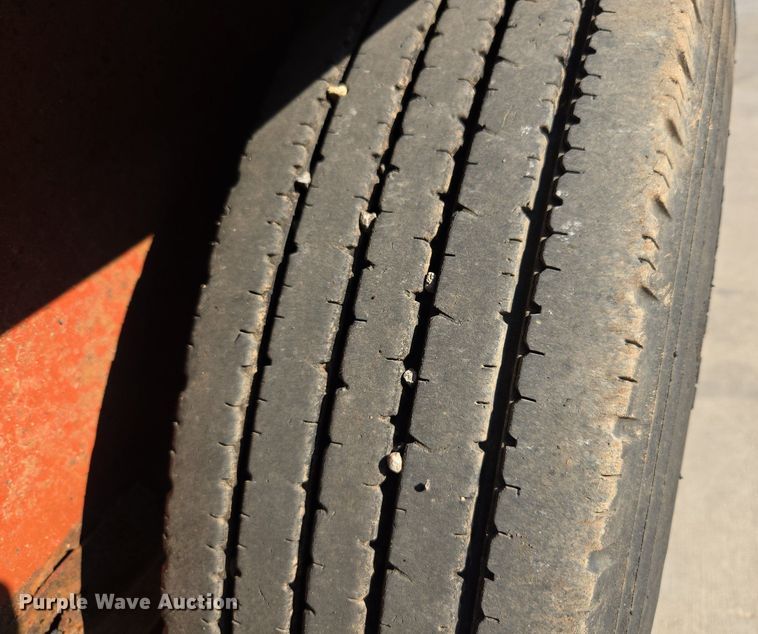 image for item DQ6848 1995 Charles Machine Works TP18-1 equipment trailer