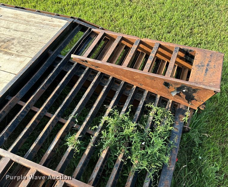 image for item DQ6850 2014 Load Max equipment trailer