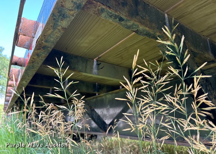 image for item DQ6850 2014 Load Max equipment trailer