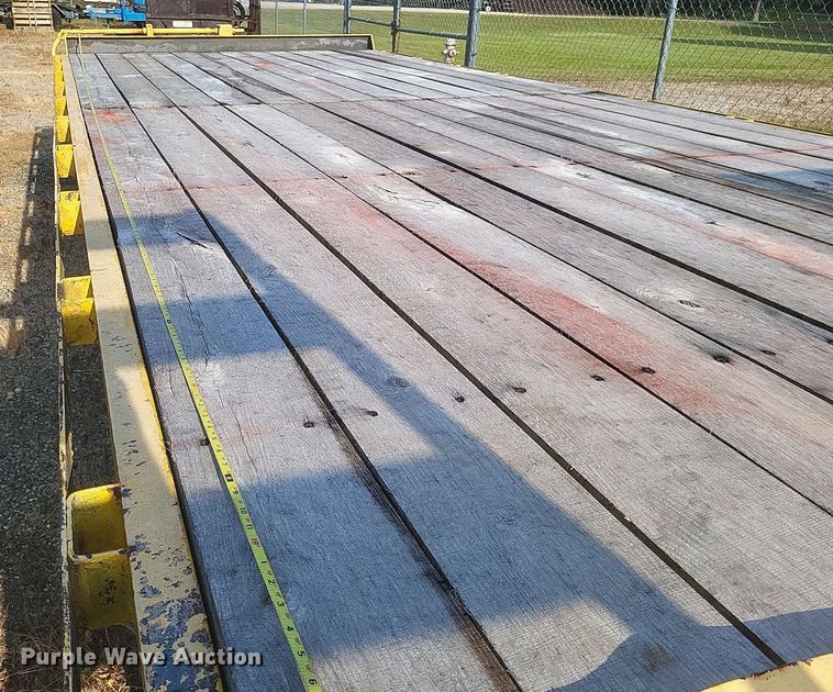 image for item DR4814 1997 Currahee 1569 equipment trailer