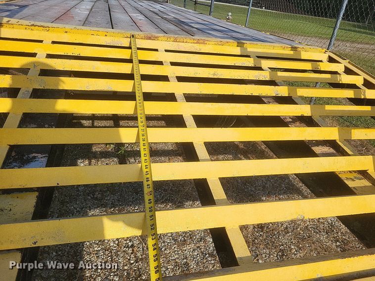 image for item DR4814 1997 Currahee 1569 equipment trailer