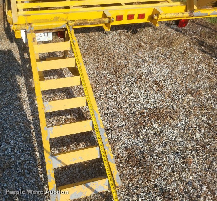 image for item DR4814 1997 Currahee 1569 equipment trailer