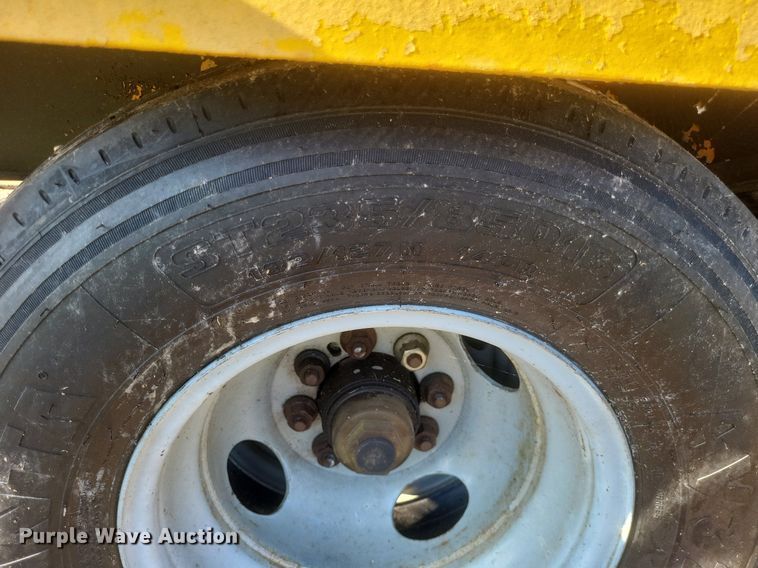 image for item DR4814 1997 Currahee 1569 equipment trailer