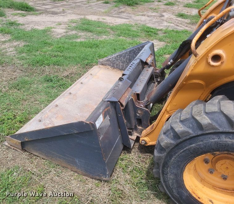 image for item DR4864 2014 Case SV250 skid steer loader