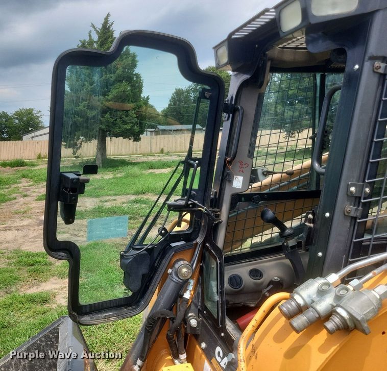 image for item DR4864 2014 Case SV250 skid steer loader