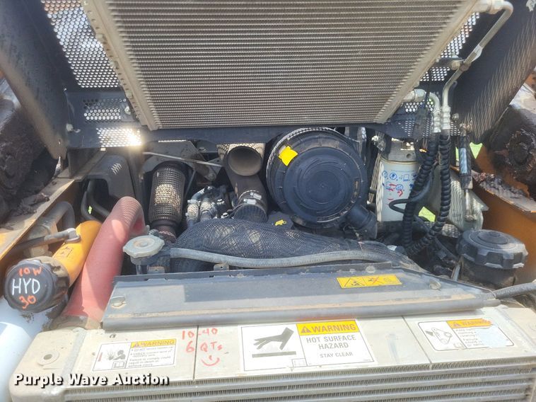 image for item DR4864 2014 Case SV250 skid steer loader