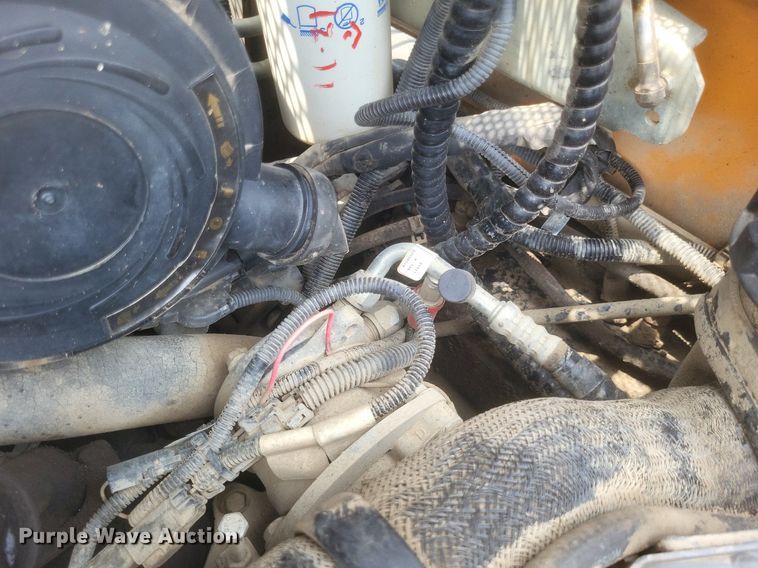 image for item DR4864 2014 Case SV250 skid steer loader