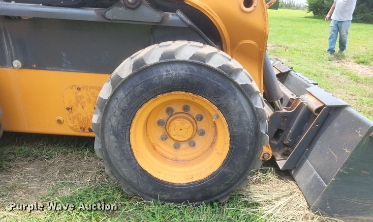 image for item DR4864 2014 Case SV250 skid steer loader