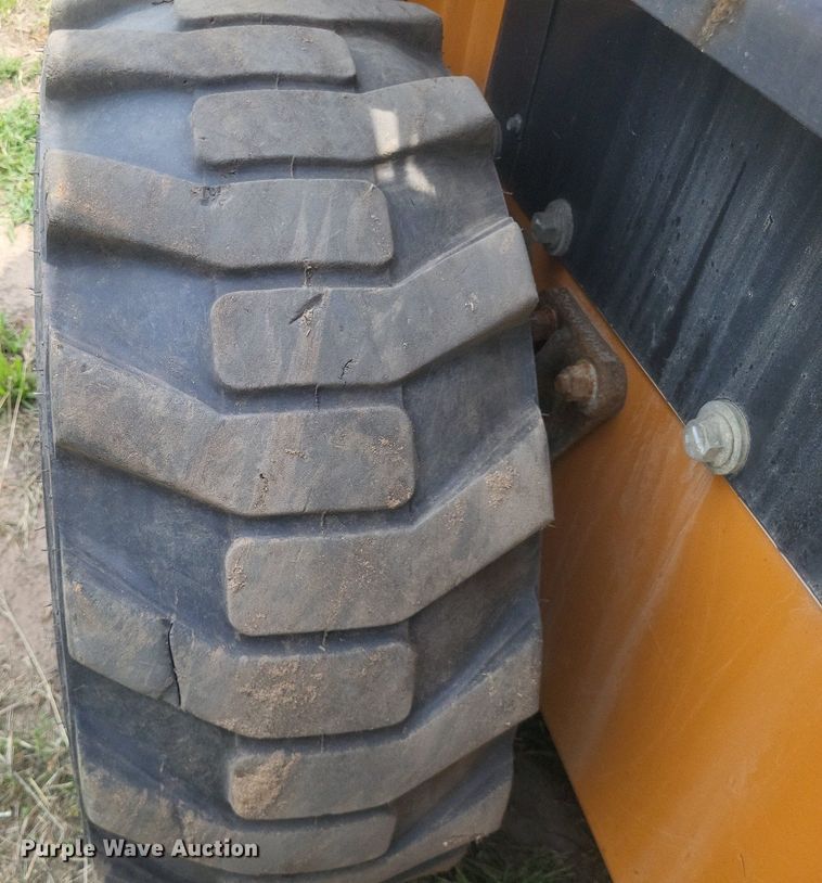 image for item DR4864 2014 Case SV250 skid steer loader