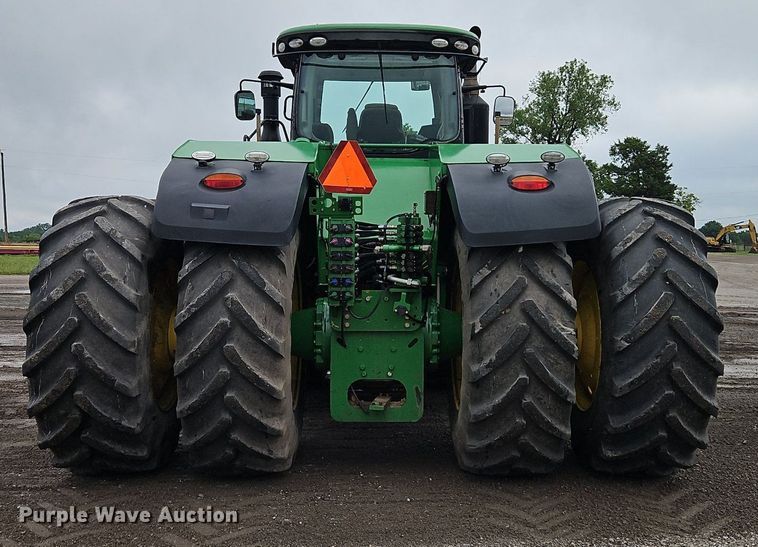 image for item DR8701 2016 John Deere 9620R 4WD tractor