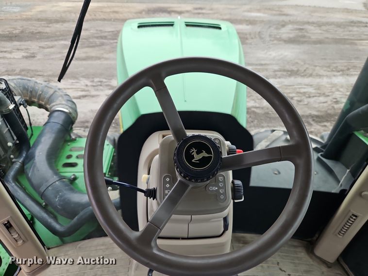 image for item DR8701 2016 John Deere 9620R 4WD tractor