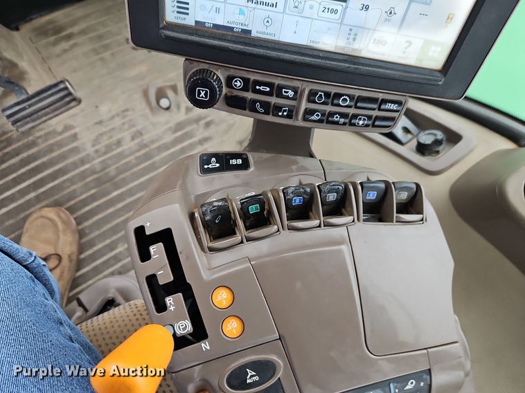 image for item DR8701 2016 John Deere 9620R 4WD tractor