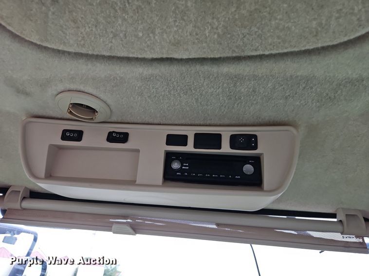 image for item DR8701 2016 John Deere 9620R 4WD tractor