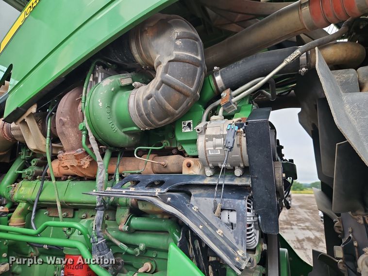 image for item DR8701 2016 John Deere 9620R 4WD tractor