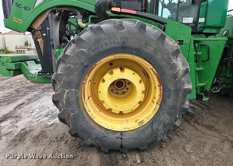 image for item DR8701 2016 John Deere 9620R 4WD tractor
