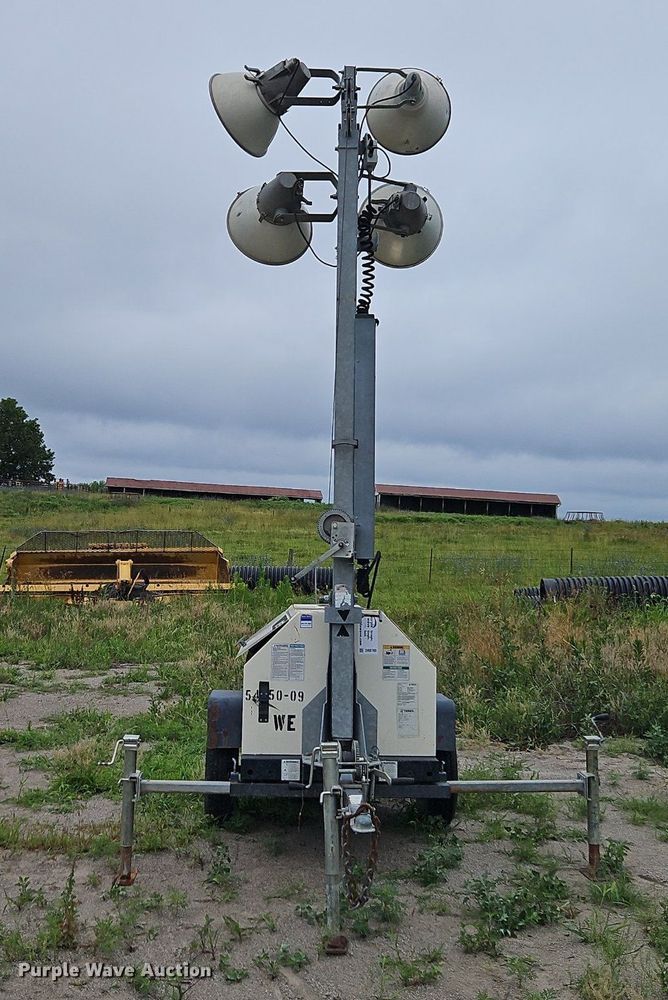 image for item DR8703 2010 Terex RL4000 light plant