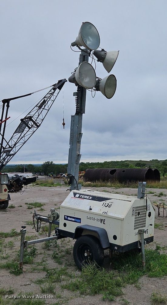 image for item DR8703 2010 Terex RL4000 light plant