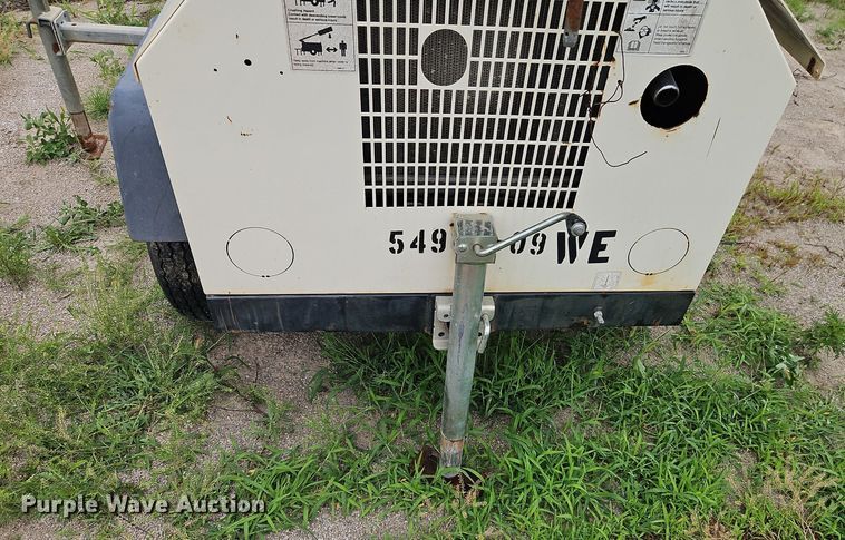 image for item DR8703 2010 Terex RL4000 light plant