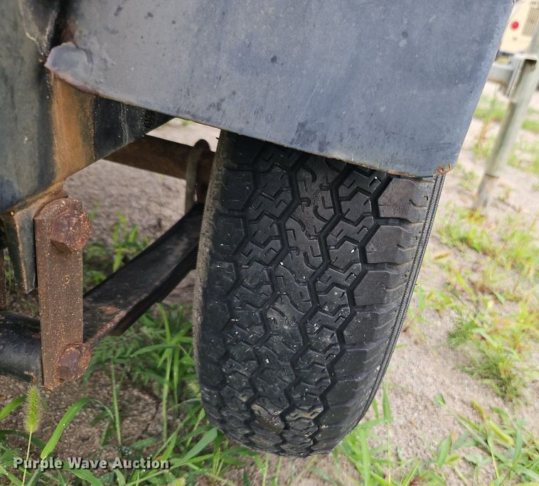 image for item DR8703 2010 Terex RL4000 light plant