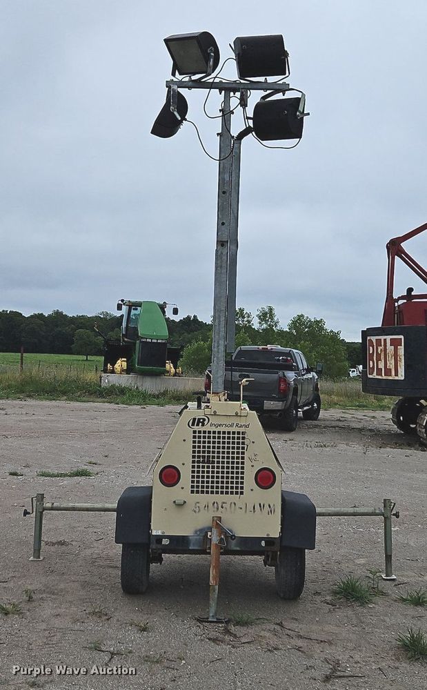 image for item DR8704 2011 Ingersoll Rand  LSC-60HZ-T4F light plant