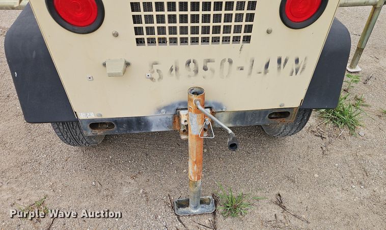 image for item DR8704 2011 Ingersoll Rand  LSC-60HZ-T4F light plant