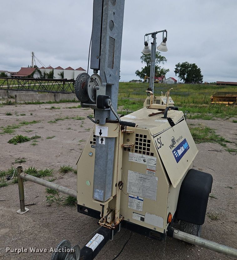 image for item DR8704 2011 Ingersoll Rand  LSC-60HZ-T4F light plant