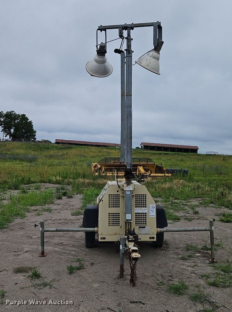 image for item DR8705 2004 Ingersoll Rand  Lightsource light plant