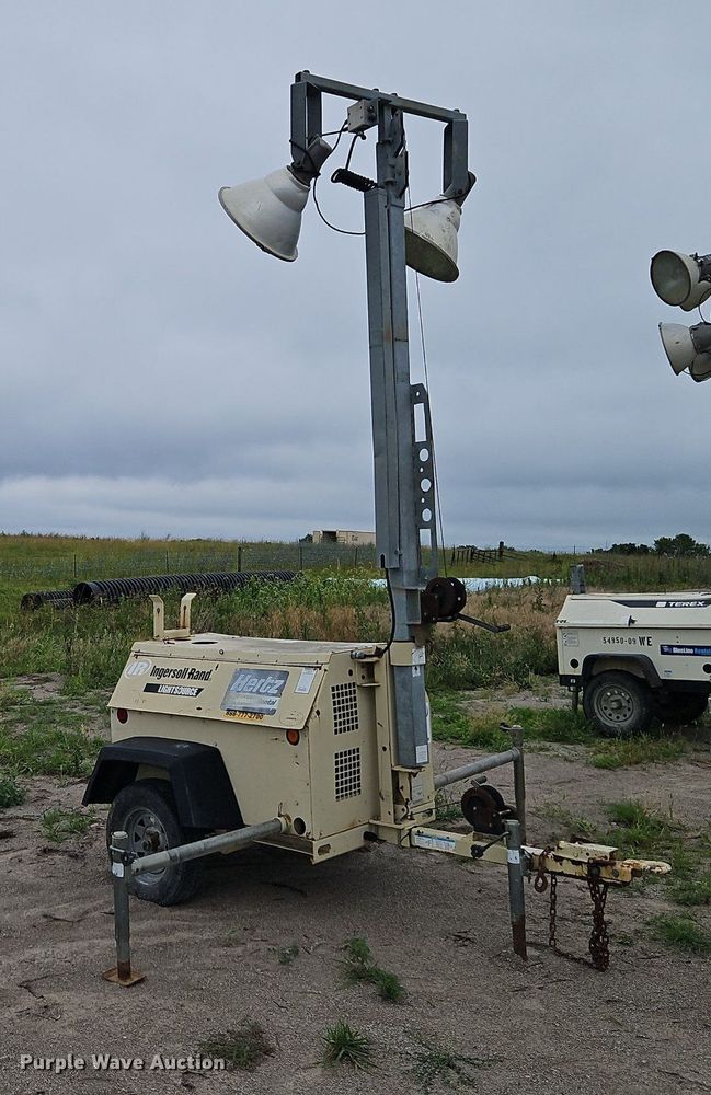 image for item DR8705 2004 Ingersoll Rand  Lightsource light plant