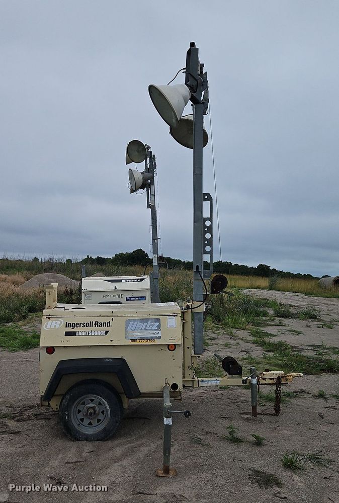 image for item DR8705 2004 Ingersoll Rand  Lightsource light plant