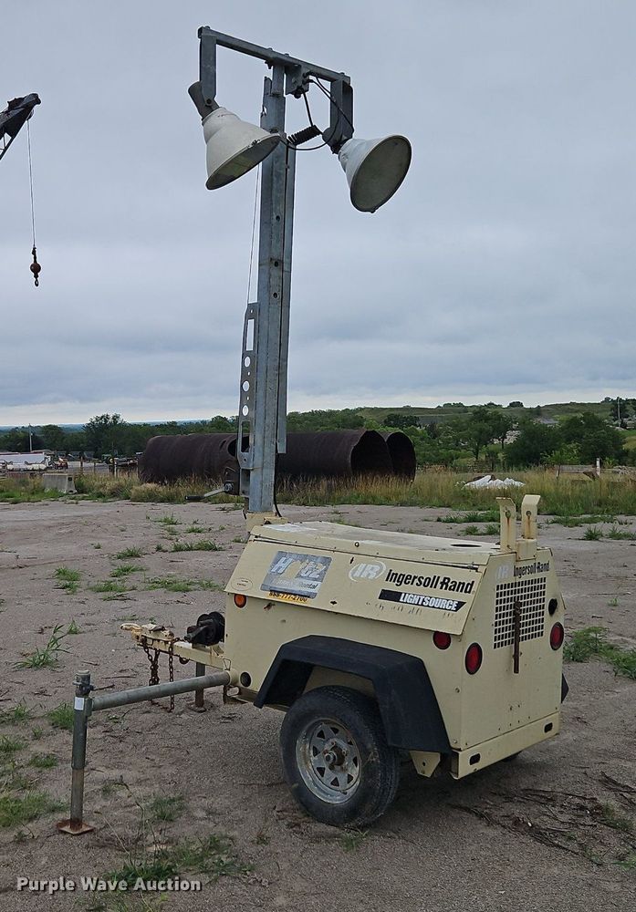 image for item DR8705 2004 Ingersoll Rand  Lightsource light plant