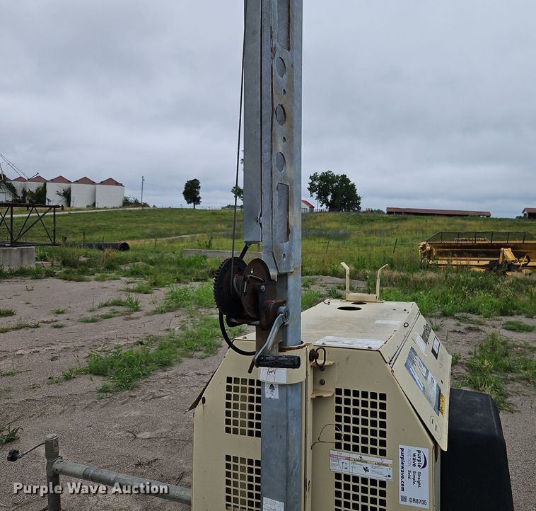 image for item DR8705 2004 Ingersoll Rand  Lightsource light plant