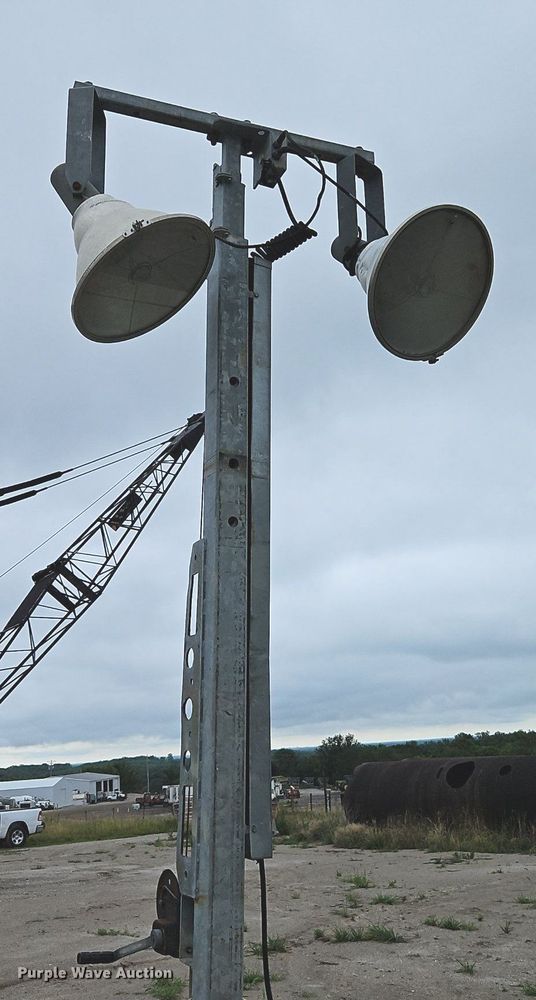 image for item DR8705 2004 Ingersoll Rand  Lightsource light plant