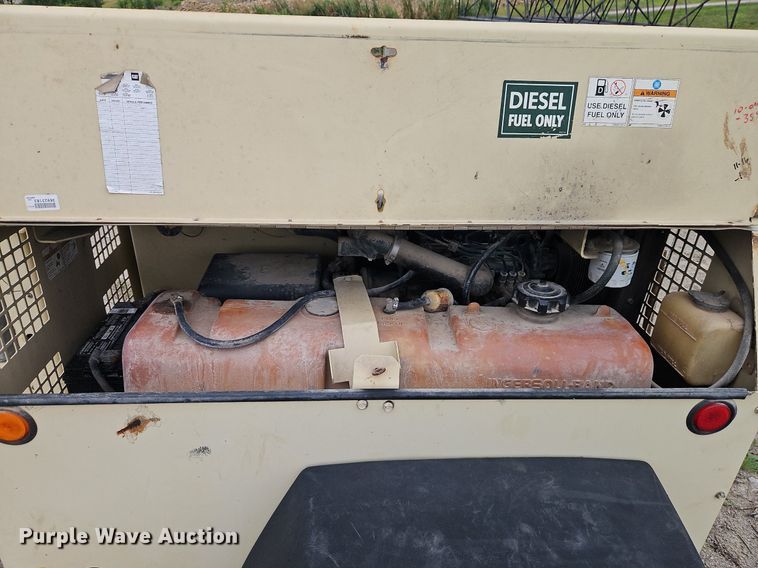 image for item DR8705 2004 Ingersoll Rand  Lightsource light plant