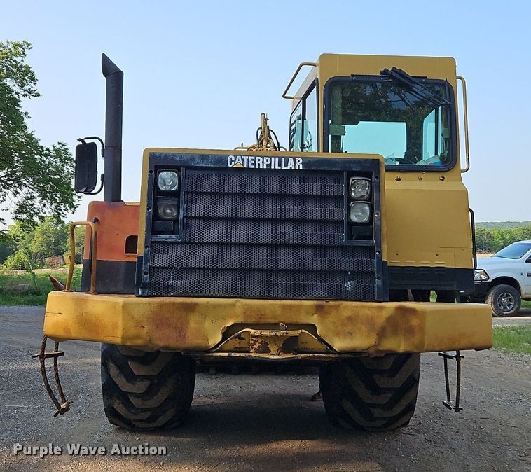 image for item DR8711 1996 Caterpillar  615C II elevating scraper