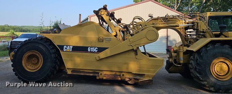 image for item DR8711 1996 Caterpillar  615C II elevating scraper