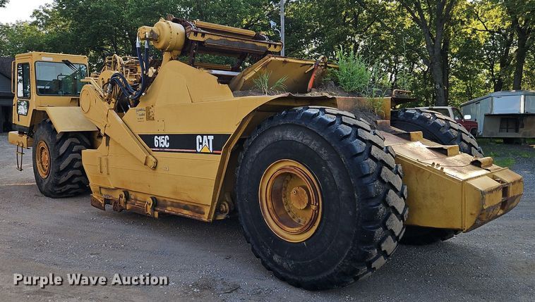 image for item DR8711 1996 Caterpillar  615C II elevating scraper