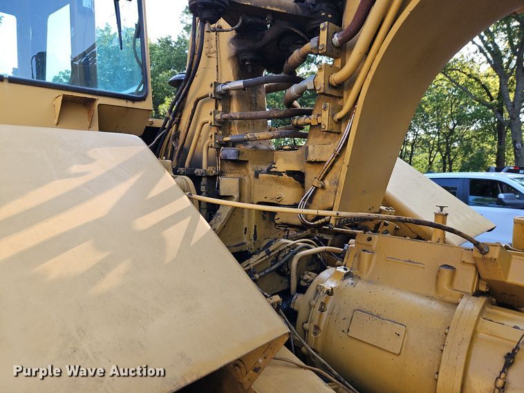 image for item DR8711 1996 Caterpillar  615C II elevating scraper