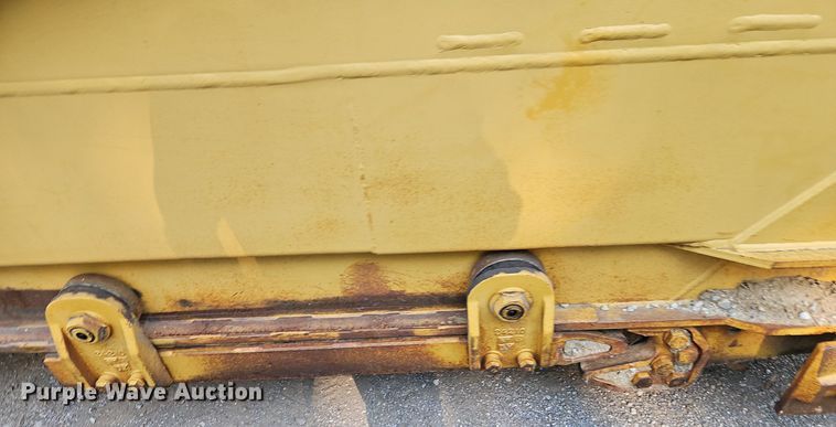 image for item DR8711 1996 Caterpillar  615C II elevating scraper