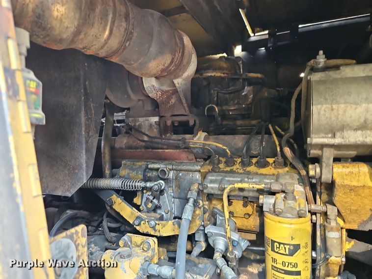 image for item DR8711 1996 Caterpillar  615C II elevating scraper