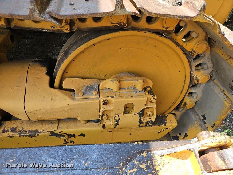 image for item DR8712 1967 Caterpillar  D7E dozer