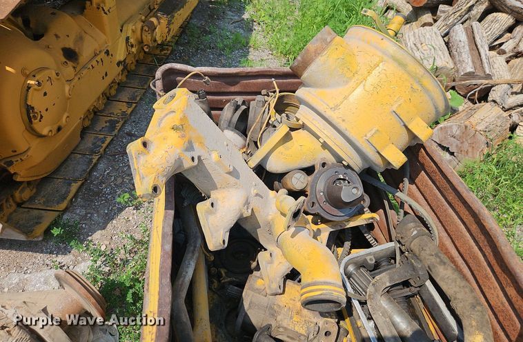image for item DR8712 1967 Caterpillar  D7E dozer