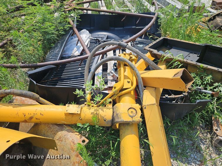 image for item DR8712 1967 Caterpillar  D7E dozer