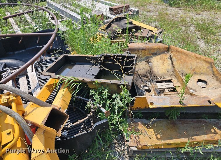 image for item DR8712 1967 Caterpillar  D7E dozer