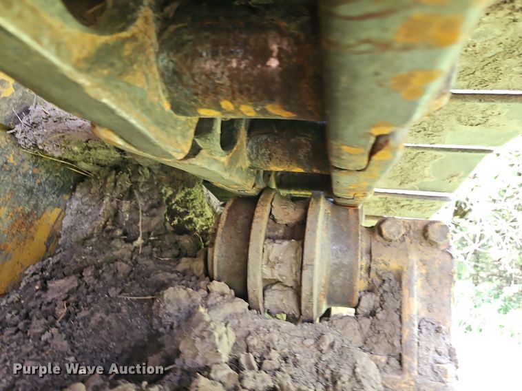 image for item DR8713 1966 Caterpillar  D7E dozer