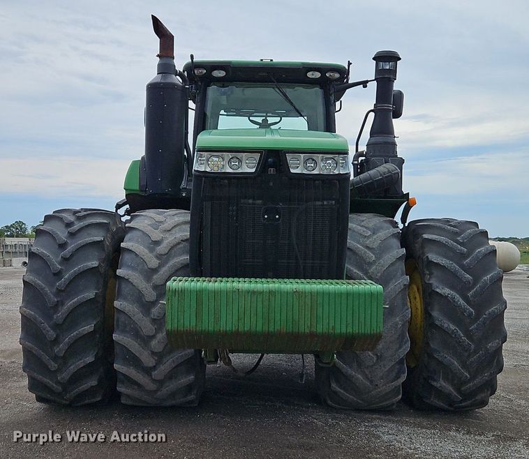 image for item DR8714 2015 John Deere  9570R Scraper Special 4WD tractor
