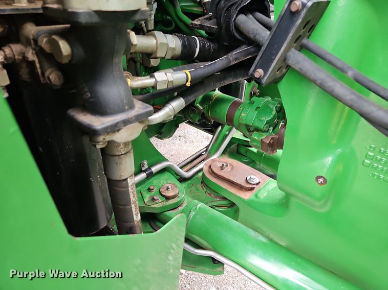 image for item DR8714 2015 John Deere  9570R Scraper Special 4WD tractor