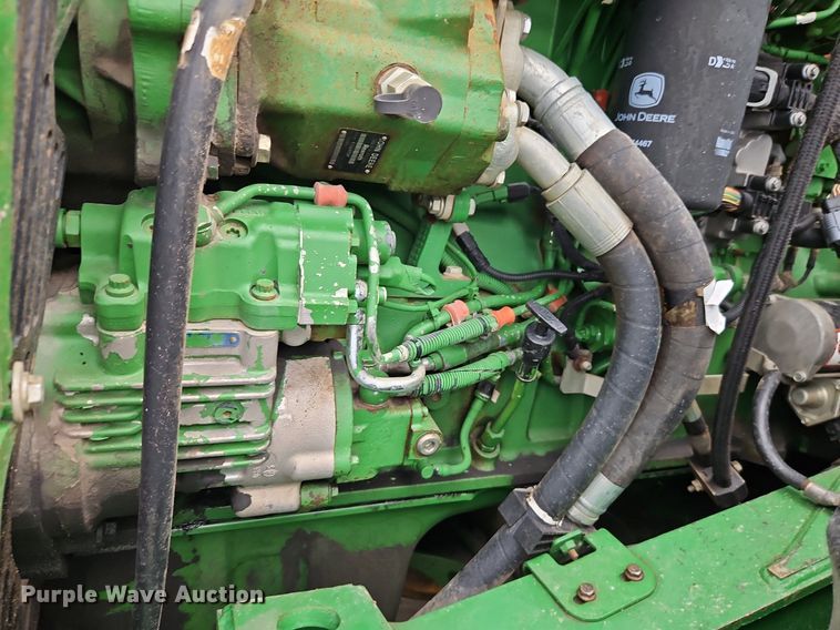 image for item DR8714 2015 John Deere  9570R Scraper Special 4WD tractor