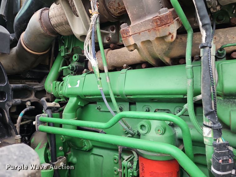 image for item DR8714 2015 John Deere  9570R Scraper Special 4WD tractor