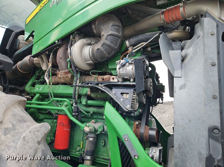 image for item DR8714 2015 John Deere  9570R Scraper Special 4WD tractor