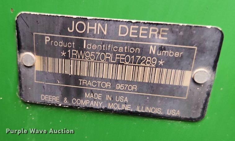 image for item DR8714 2015 John Deere  9570R Scraper Special 4WD tractor